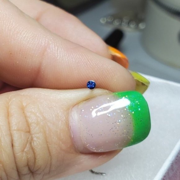 New 10 Crystal Micro Minimalist Tiny Nose Studs - Picture 9 of 16